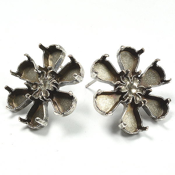 10x6mm Pear shape Flower Stud Earring base