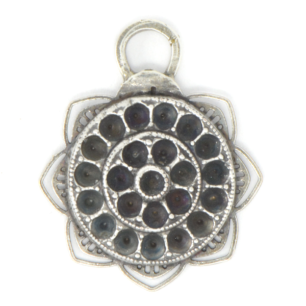 18pp Laser cut Flower Pendant with top loop