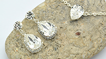 Pear Shape Bridal set